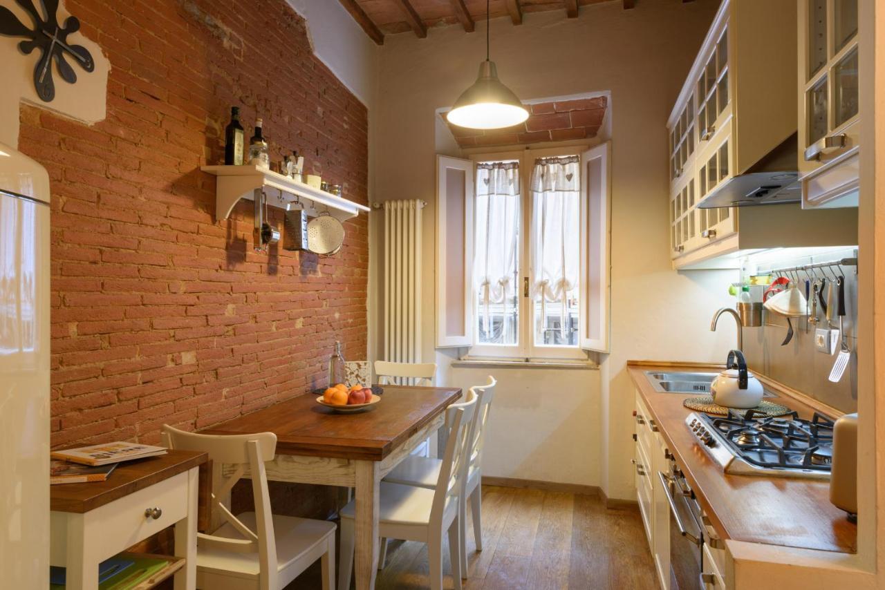 In Arezzo Apartment Экстерьер фото
